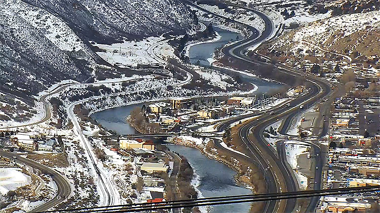 en/usa/colorado/glenwood-caverns-adventure-park